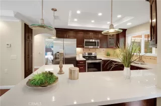 Photo #5: OC25048758 Listing