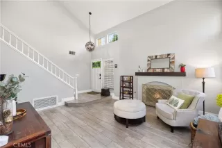 Photo #5: OC25048769 Listing