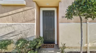 Photo #4: OC25048994 Listing