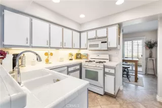 Photo #4: OC25049076 Listing 