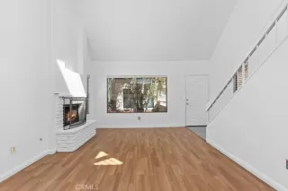 Photo #3: OC25049553 Listing