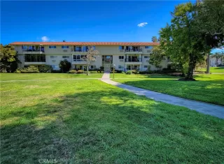 Photo #1: OC25050120 Listing