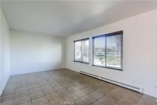 Photo #5: OC25050278 Listing 