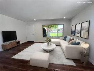 Photo #1: OC25050511 Listing