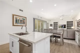 Photo #4: OC25050882 Listing