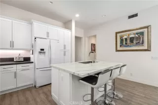 Photo #5: OC25050882 Listing