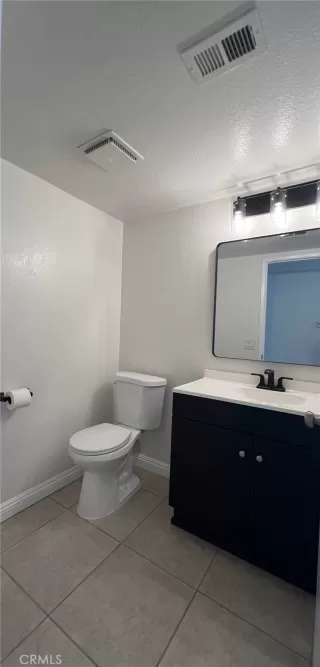 Photo #4: OC25050999 Listing 