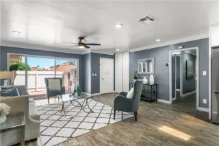 Photo #2: OC25051109 Listing 