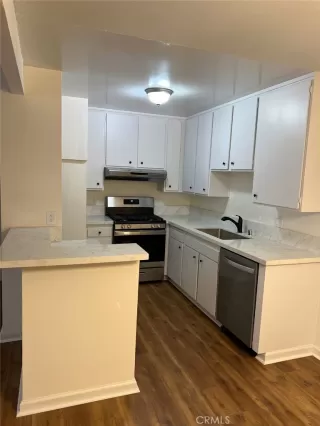 Photo #3: OC25051281 Listing 