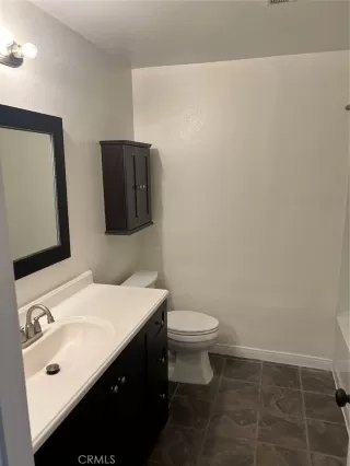 Photo #6: OC25051281 Listing 