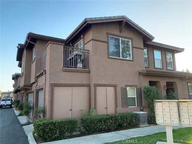 MLS: OC25051615 Condo For Sale