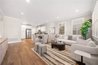 Photo #4: OC25052013 Listing