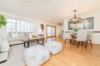 Photo #4: OC25052134 Listing