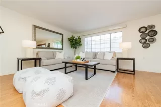 Photo #5: OC25052134 Listing