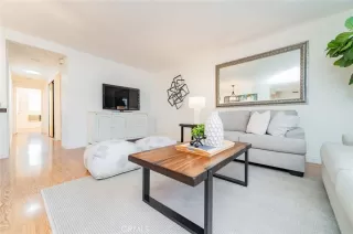 Photo #6: OC25052134 Listing