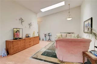 Photo #3: OC25052255 Listing 