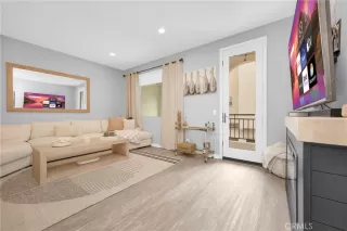 Photo #4: OC25052512 Listing