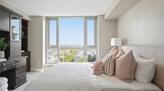 Photo #5: OC25053843 Listing