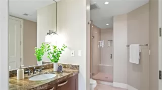 Photo #6: OC25053843 Listing