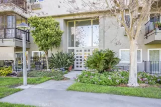 Photo #6: OC25054082 Listing 