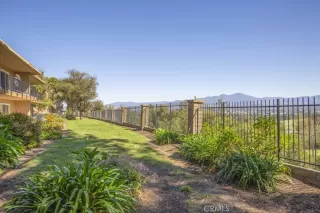 Photo #1: OC25054131 Listing