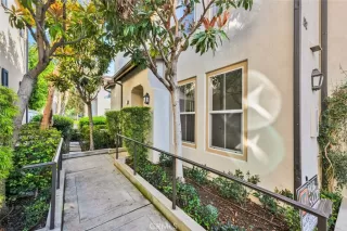 Photo #1: OC25054573 Listing 