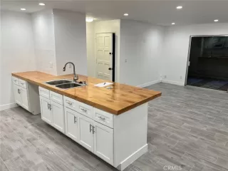 Photo #5: OC25055498 Listing