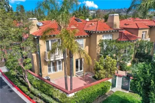 More Details about MLS # OC25055855 : 2497 AQUASANTA 72