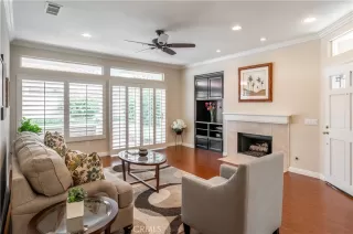 Photo #2: OC25056562 Listing