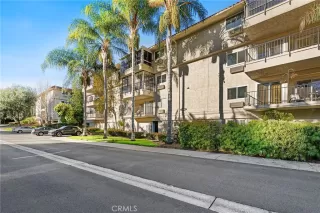 Photo #6: OC25056603 Listing 