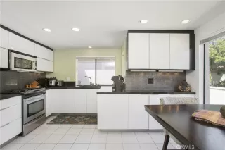 Photo #4: OC25057108 Listing 