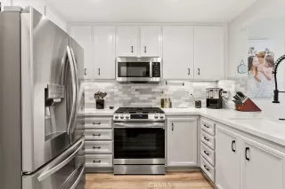 More Details about MLS # OC25057139 : 37 WALBERT LANE