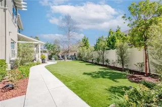 Photo #4: OC25057214 Listing