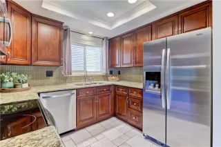 Photo #5: OC25057309 Listing