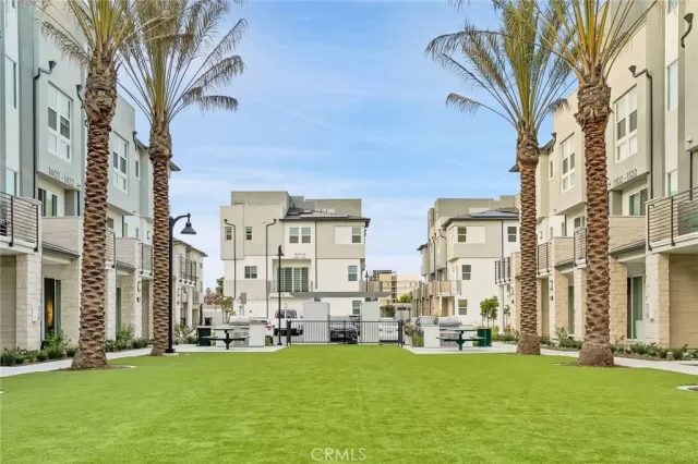 MLS: OC25057528 Condo For Sale