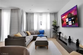 Photo #6: OC25057528 Listing 