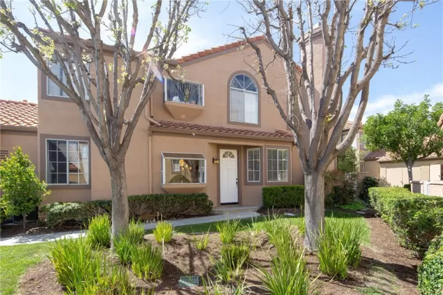 MLS: OC25057767 Condo For Sale