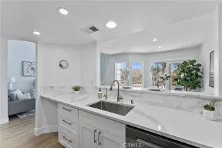 Photo #3: OC25058074 Listing