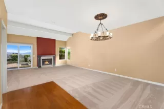 Photo #5: OC25058117 Listing 