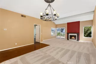 Photo #6: OC25058117 Listing 