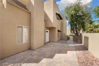 Photo #3: OC25058156 Listing 