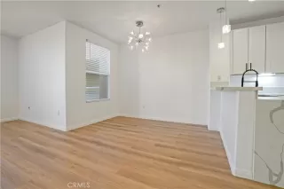 Photo #4: OC25058188 Listing