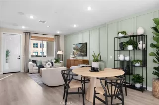 Photo #3: OC25058296 Listing 