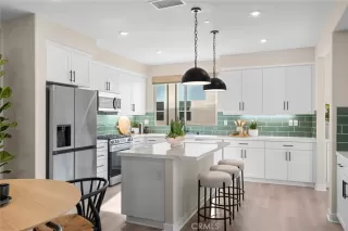 Photo #6: OC25058296 Listing 