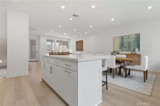 Photo #6: OC25058348 Listing