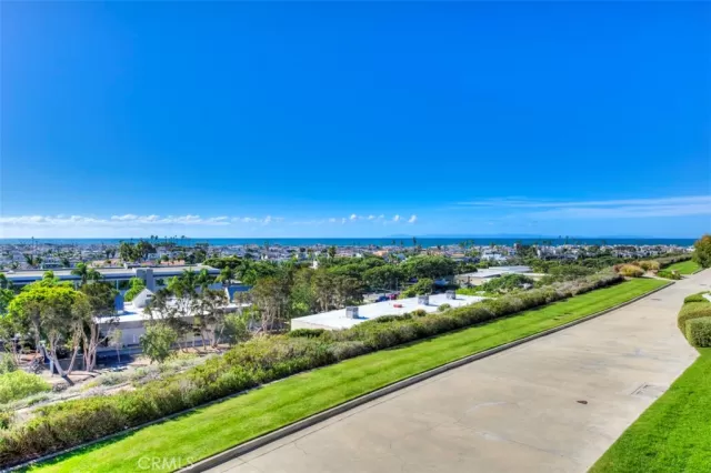 MLS: OC25058403 Condo For Sale