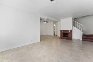 Photo #4: OC25058477 Listing