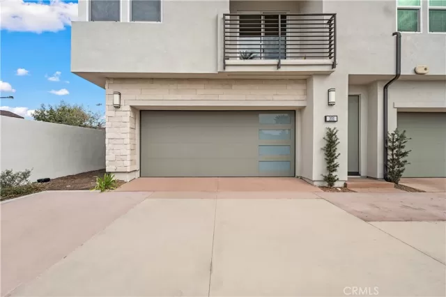 MLS: OC25058938 Condo For Sale