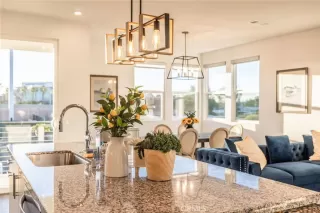 Photo #5: OC25058938 Listing