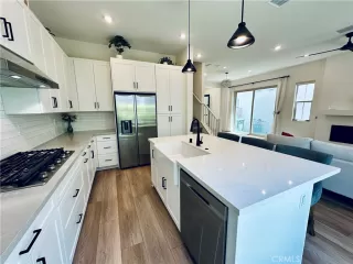 Photo #6: OC25059097 Listing